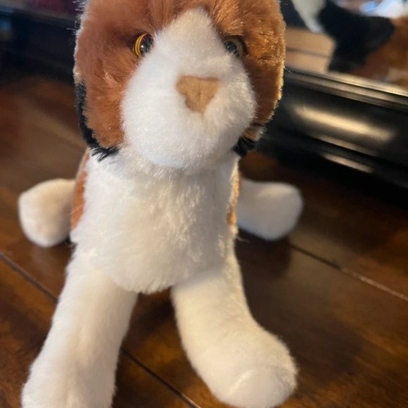 Small calico kitty cat by plush stuffed animal - Picture 2 of 4